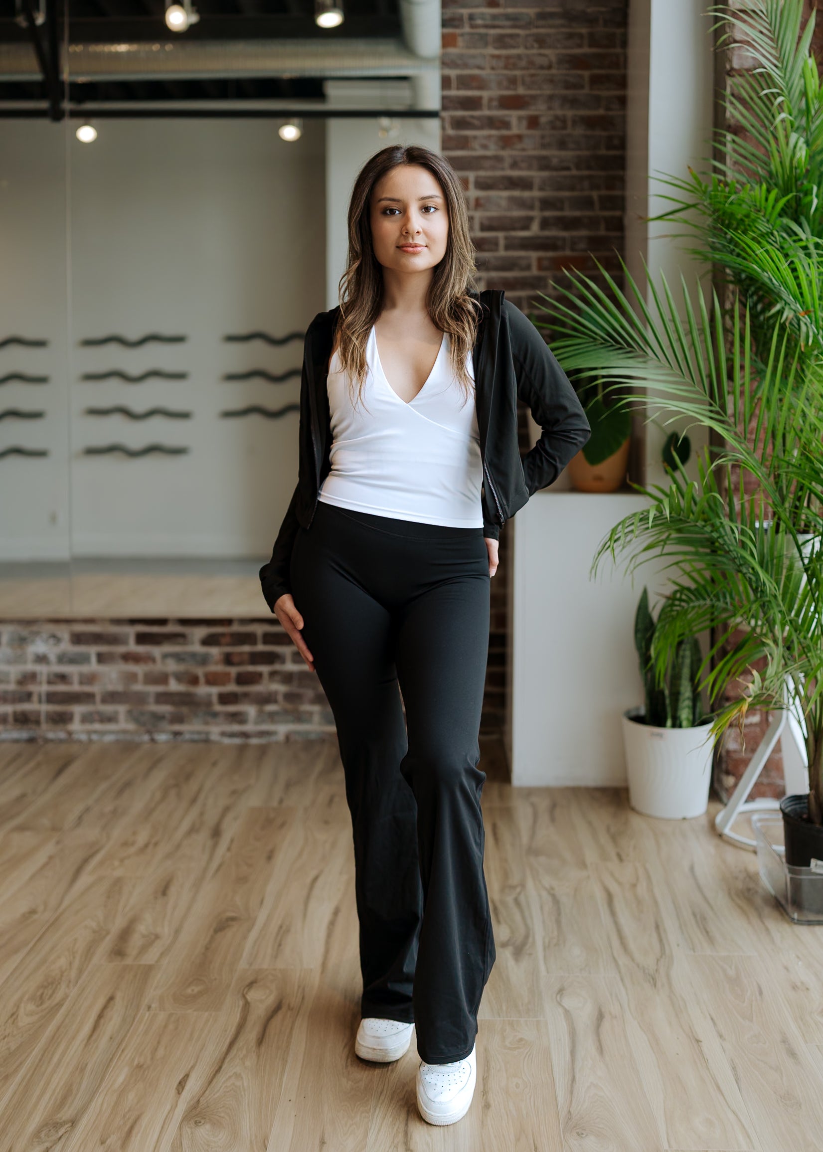 Perfect Ten Flared Leggings